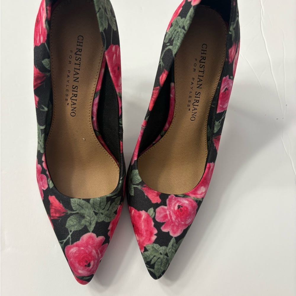 Christian Siriano Women's Floral Pumps - Black and Pink
